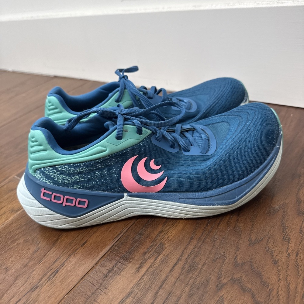 Topo Ultrafly 5 Sneakers Women's 8.5 Blue/Aqua Running Shoes 5MM Drop Workout